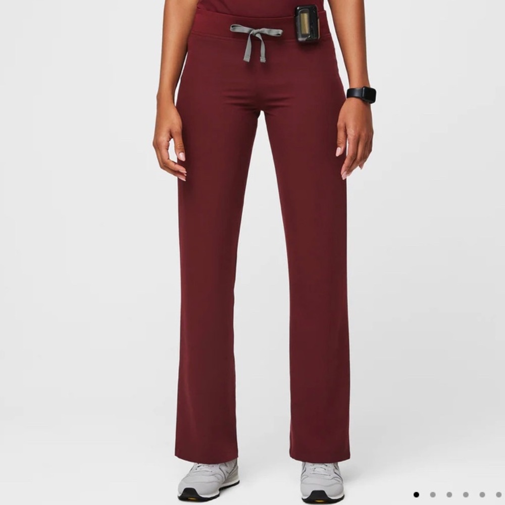 FIGS Maroon Livingston Scrub pants XS